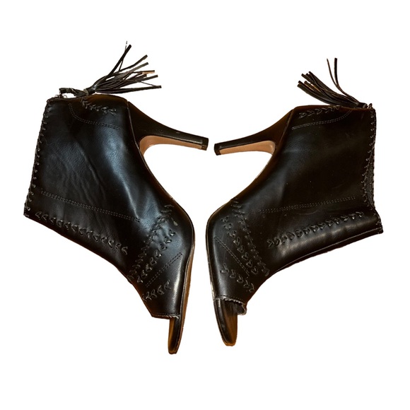 TORRID BLACK WHIP STITCH HEELED BOOTIES SIZE 10 - Picture 5 of 10
